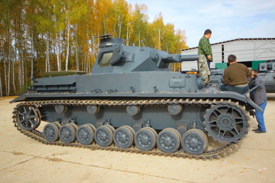 На съёмочную площадку фильма "Ильинский рубеж" прибыл уникальный танк
